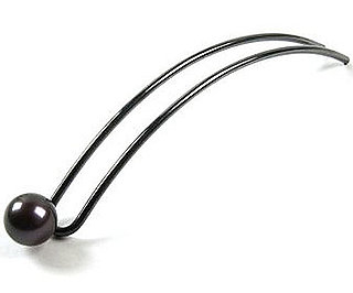 How to Create Your Own Elegant Pearl Hair Accessories