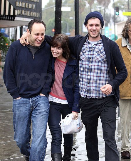 Pictures of Adam Brody and Lorene Scafaria Avoiding the Rain in LA Pictures of Adam Brody and Lorene Scafaria Avoiding the Rain in LA