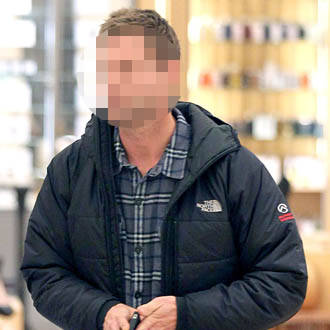 Guess the Celebrity 2010-12-22 15:45:00 Guess the Celebrity 2010-12-22 15:45:00