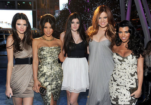 Kim Kardashian Tweets During 2011 People's Choice Awards