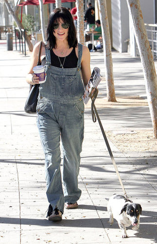 Pictures of Pregnant Selma Blair With Her Dog