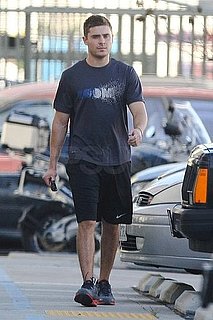 Pictures of Zac Efron Looking Hunky in LA
