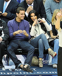 Pictures of Kim Kardashian and Scott Disick at the New Jersey Nets Game 2011-01-20 09:57:09