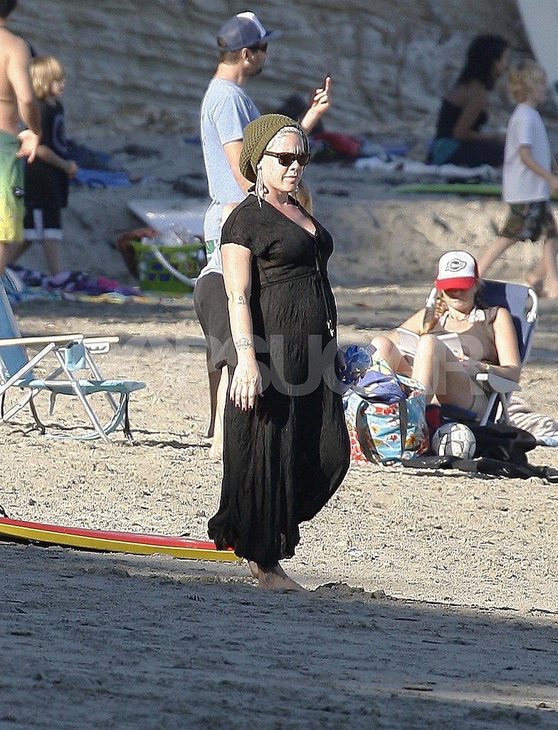 Pregnant Pink Sticks Her Toes in the Sand and Gets Sweet Messages From Carey Pregnant Pink Sticks Her Toes in the Sand and Gets Sweet Messages From Carey