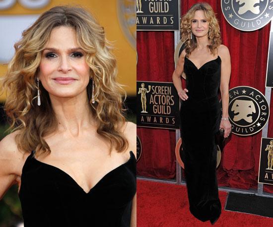 Kyra Sedgwick in Thierry Mugler at SAG Awards 2011 2011-01-30 16:45:05