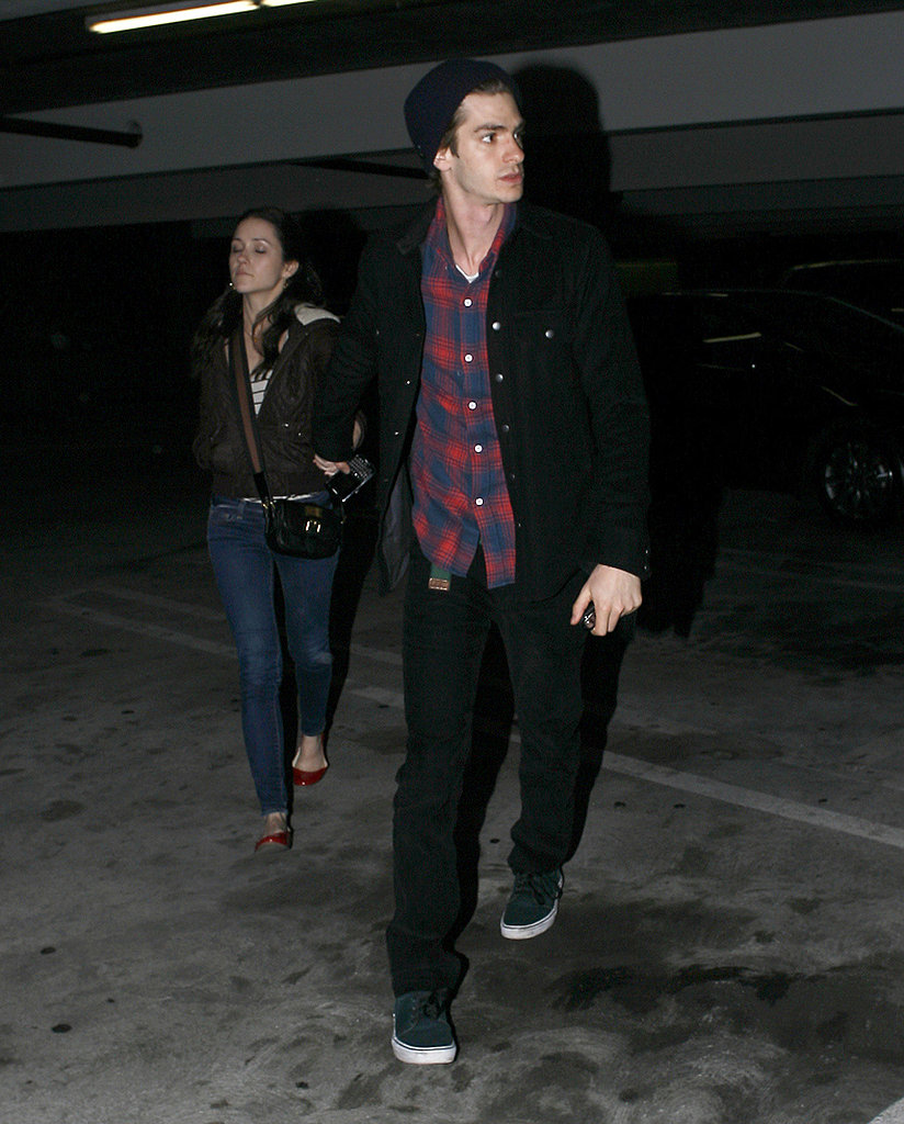 Andrew Garfield and Shannon Woodward Make Time For Movie Night Andrew Garfield and Shannon Woodward Make Time For Movie Night