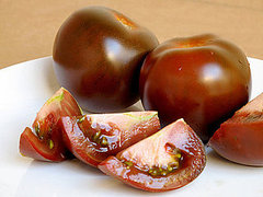 What Are Kumato, or Brown, Tomatoes? What Are Kumato, or Brown, Tomatoes?