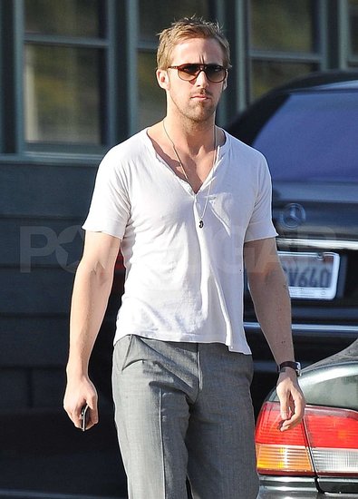 Pictures of Ryan Gosling in LA Pictures of Ryan Gosling in LA
