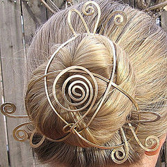 Is this Etsy Chignon Holder Really Wearable? Is this Etsy Chignon Holder Really Wearable?