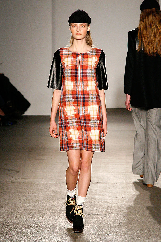 Fall 2011 New York Fashion Week: Karen Walker Fall 2011 New York Fashion Week: Karen Walker