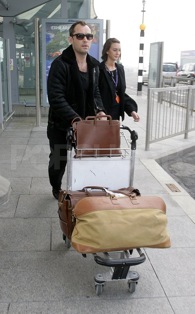 Pictures of Jude Law Arriving in London to See Sienna Miller Pictures of Jude Law Arriving in London to See Sienna Miller
