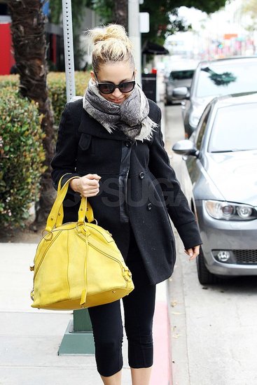 Pictures of Nicole Richie Carrying a Big, Bright Yellow Bag as She Leaves an LA Gym
