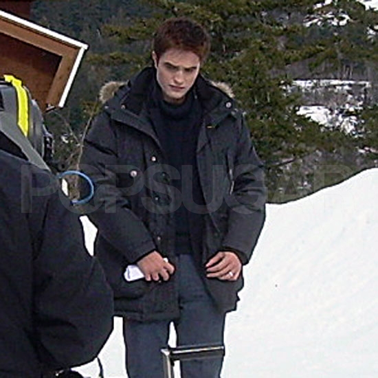 Pictures of Robert Pattinson Shooting Breaking Dawn in Vancouver