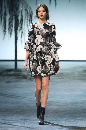 Fall 2011 Paris Fashion Week: Lanvin 2011-03-06 13:10:12