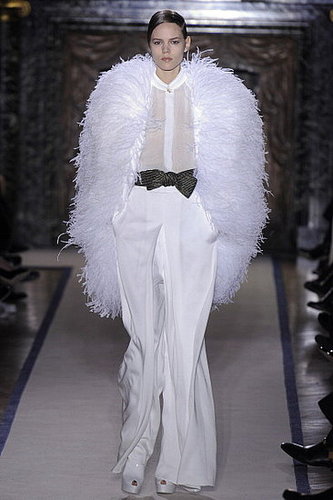 Yves Saint Laurent Fall 2011 Yves Saint Laurent Fall 2011
