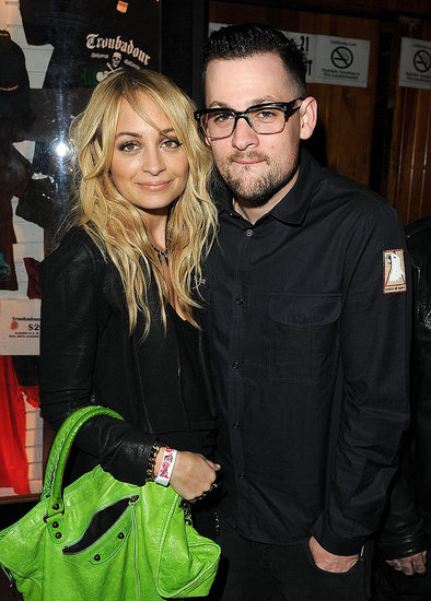 Nicole Richie Brings Her Smooth Moves to a Vans Party With Joel Madden Nicole Richie Brings Her Smooth Moves to a Vans Party With Joel Madden