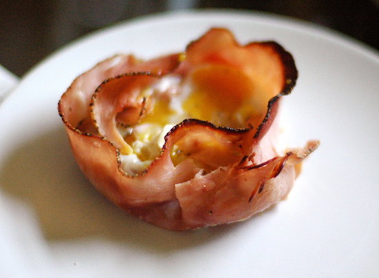 Baked Egg in Ham Shell