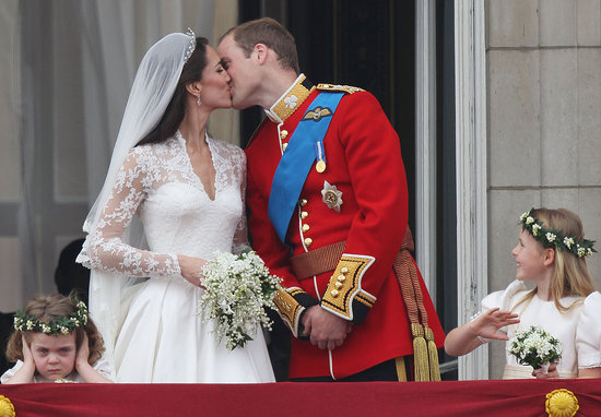 Prince William Kate Middleton First Kiss Balcony