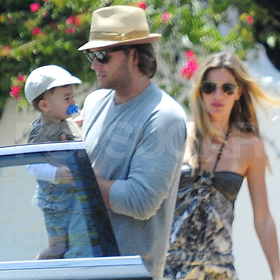 Gisele Bundchen and Tom Brady Do Lunch With Little Benjamin Gisele Bundchen and Tom Brady Do Lunch With Little Benjamin