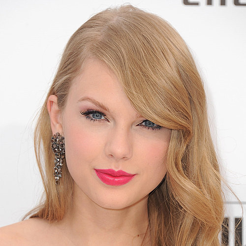 Taylor Swift's Makeup at the 2011 Billboard Awards 2011-05-23 10:50:24