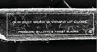 Gillette Uses an Electron Microscope to Write an Ad on a Single Human Hair 2011-06-13 10:21:32
