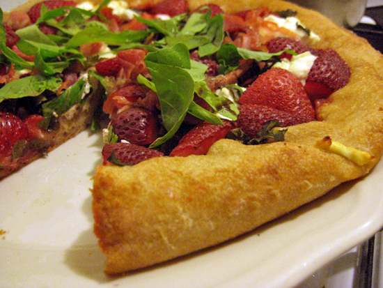 Strawberry Pizza With Basil and Goat Cheese Strawberry Pizza With Basil and Goat Cheese