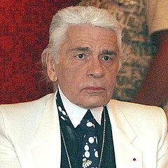 Karl Lagerfeld Snapped in Saint Tropez Without Sunglasses Karl Lagerfeld Snapped in Saint Tropez Without Sunglasses