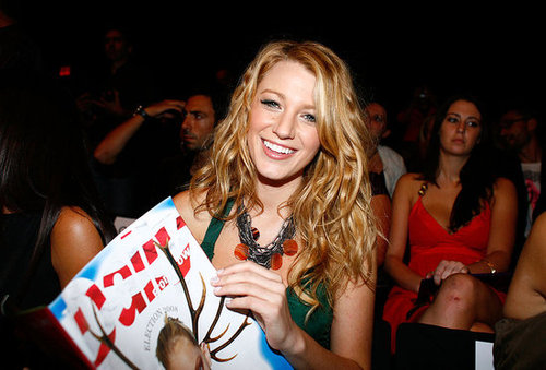 Blake Lively picked up a copy of The Daily during Spring Fashion Week in February 2008 at Bryant Park.
Blake Lively picked up a copy of The Daily during Spring Fashion Week in February 2008 at Bryant Park.