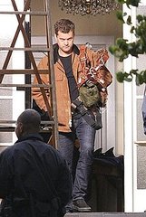 Joshua Jackson Shoots Fringe in Vancouver Pictures