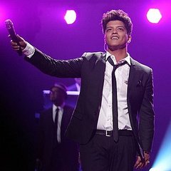Bruno Mars to Perform Macy's Glamorama 2011 in San Francisco