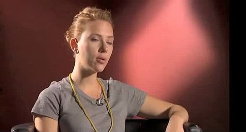 Video of Scarlett Johansson Talking Nude Photo Scandal and Phone Hacking on CNN