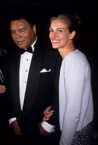 Julia Roberts smiled with Muhammad Ali at an Amnesty International party in 1998.
Julia Roberts smiled with Muhammad Ali at an Amnesty International party in 1998.