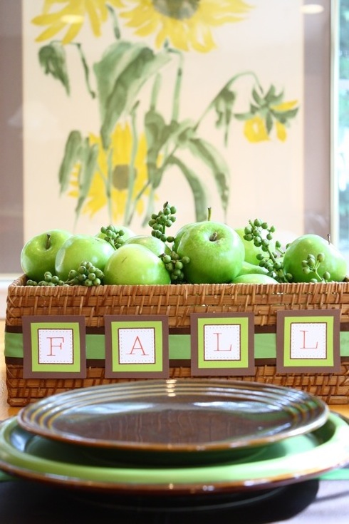 Green is a fall color, too! Green is a fall color, too!