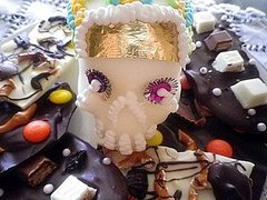 Dia de Los Muertos Bark de Chocolate