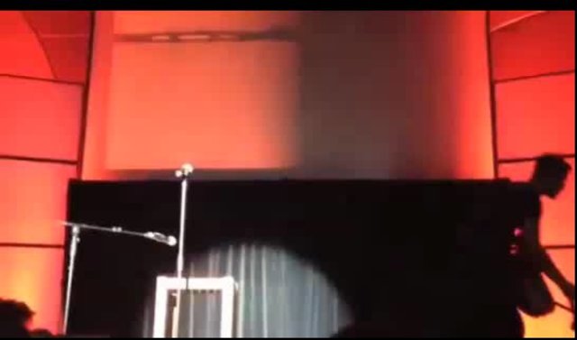 Joseph Gordon-Levitt Covers R. Kelly