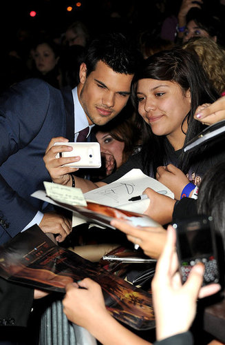 See All the Stars Arriving at the Breaking Dawn Premiere! See All the Stars Arriving at the Breaking Dawn Premiere!