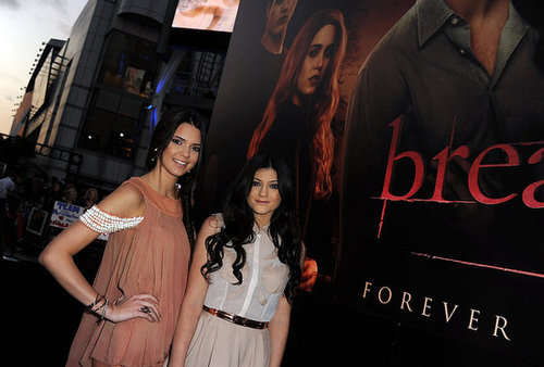 See All the Stars Arriving at the Breaking Dawn Premiere! See All the Stars Arriving at the Breaking Dawn Premiere!