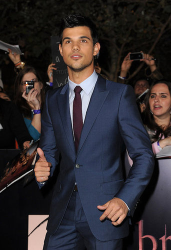 See All the Stars Arriving at the Breaking Dawn Premiere! See All the Stars Arriving at the Breaking Dawn Premiere!