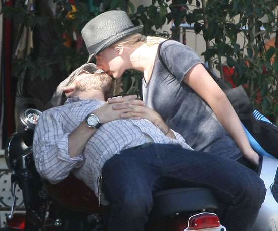 Scarlett Johansson and Ryan Reynolds shared a sexy smooch on a motorcycle in 2008.
Scarlett Johansson and Ryan Reynolds shared a sexy smooch on a motorcycle in 2008.