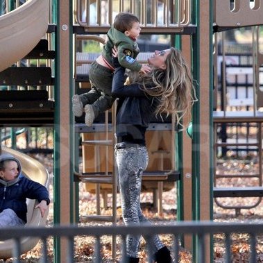 Gisele Bundchen Swings With Benjamin and Jack Brady Pictures