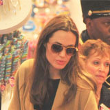 Angelina Jolie Brad Pitt Christmas Shopping Video
