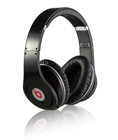 "With technology that replicates the sound artists and producers hear in studios, these headphones would make my music-obsessed boyfriend pretty happy." — Hannah Weil, assistant editor
Beats By Dr. Dre Studio Headphones ($350)
"With technology that replicates the sound artists and producers hear in studios, these headphones would make my music-obsessed boyfriend pretty happy." — Hannah Weil, assistant editor
Beats By Dr. Dre Studio Headphones ($350)