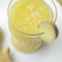 Dextoxifying Ginger Smoothie Recipe Dextoxifying Ginger Smoothie Recipe