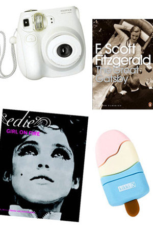 Christmas Gift Guide Gifts the Editorial Team Chose For Christmas Including Polaroids, Radios, Movie Tickets & More!