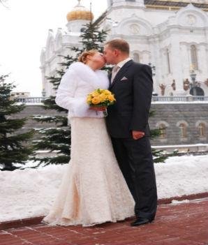 Winter Wedding Inspiration from The Knot