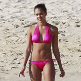 Celebrities Bikini Holiday Vacations (Video)