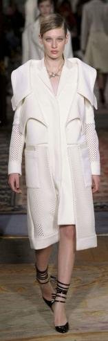 Antonio Berardi London Fashion Week fashion show catwalk report fall 2011