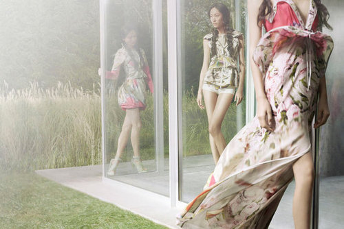 Vera Wang Spring 2012 Ad Campaign Vera Wang Spring 2012 Ad Campaign