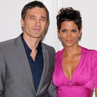 Halle Berry and Olivier Martinez Engagement