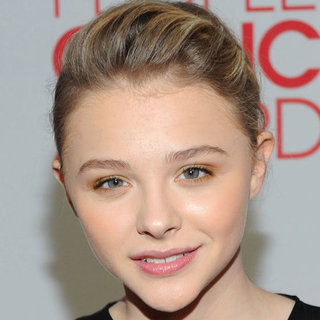 Chloë Moretz's Beauty Look at the 2012 People's Choice Awards